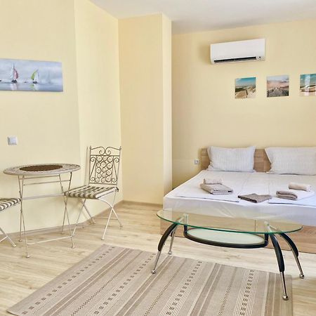Apartments In Complex Sunny Island Deluxe Chernomorets Exterior photo