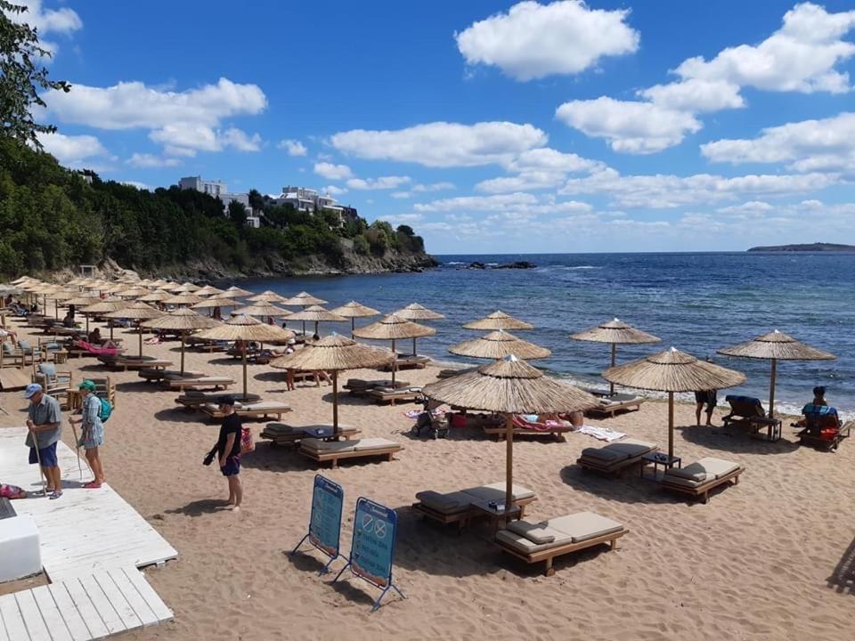 Apartments In Complex Sunny Island Deluxe Chernomorets Exterior photo