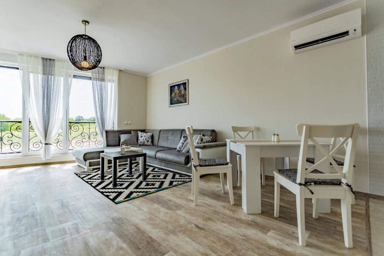 Apartments In Complex Sunny Island Deluxe Chernomorets Exterior photo