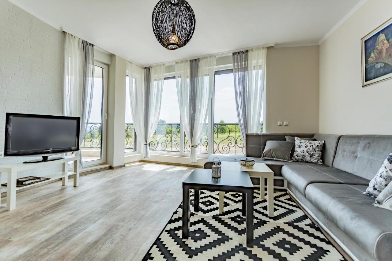 Apartments In Complex Sunny Island Deluxe Chernomorets Exterior photo