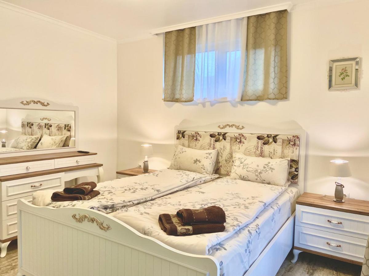 Apartments In Complex Sunny Island Deluxe Chernomorets Exterior photo