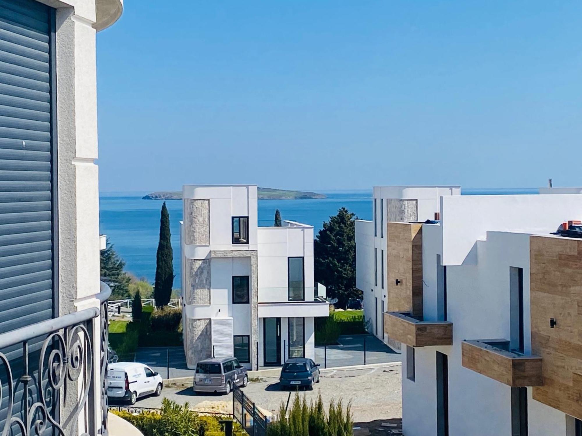 Apartments In Complex Sunny Island Deluxe Chernomorets Exterior photo